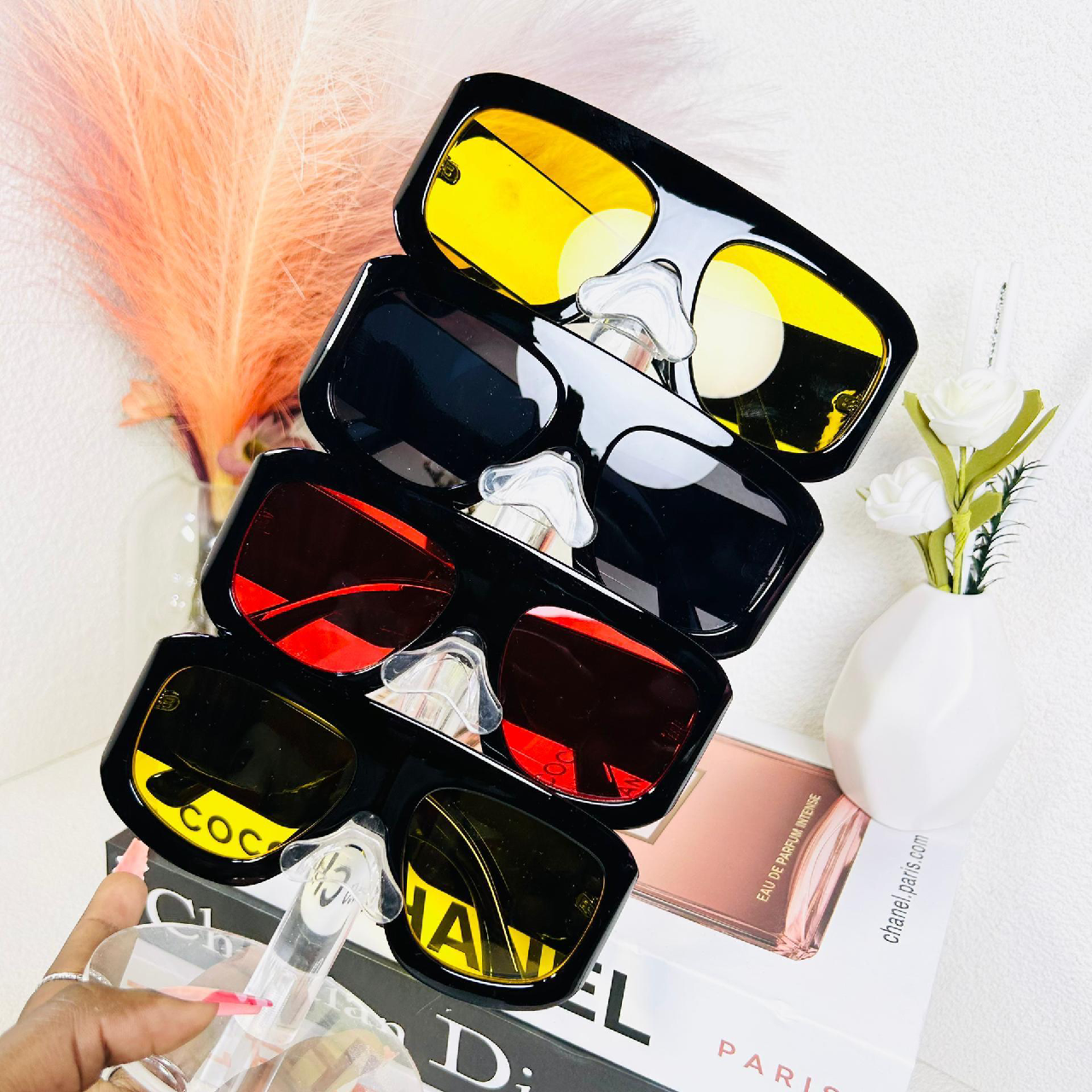 Lunettes avec strass couleur
