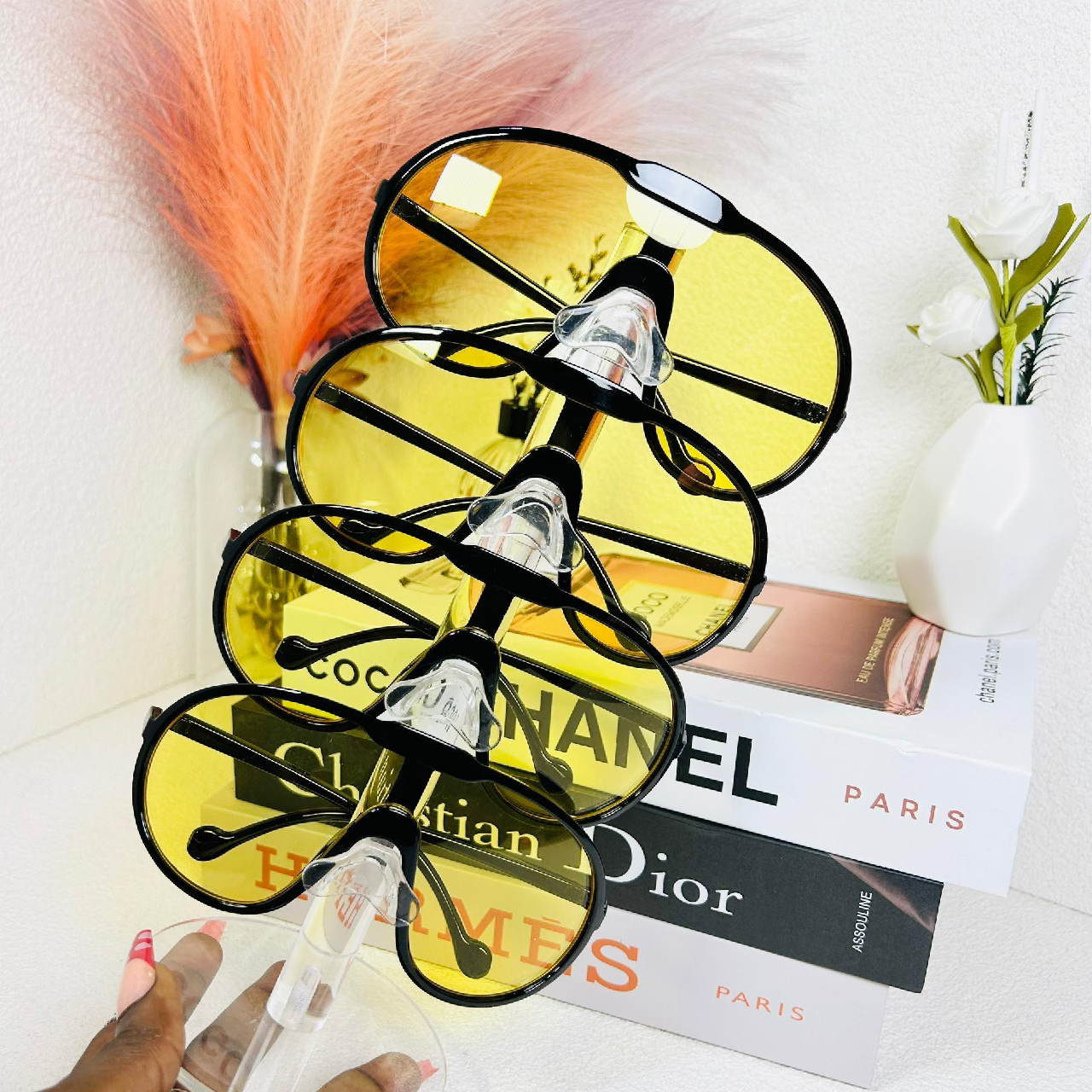 Lunettes avec strass grosse beige